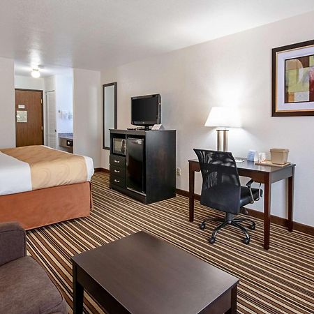 Quality Inn Додж-Сіті Екстер'єр фото